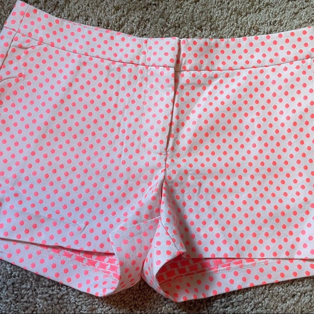 Pattern scallop shorts